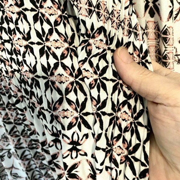 Womens Stretch Pink Floral Geometric Pleated Tunic Top Kimono Bell Sleeve 2X - Picture 3 of 5